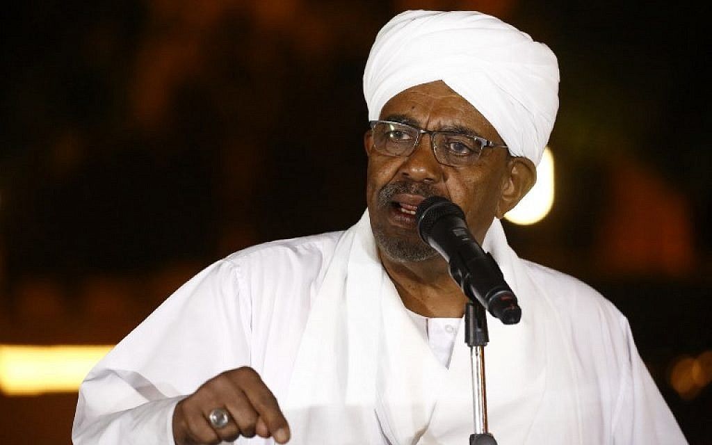 Le président soudanais Omar al-Bashir prononce un discours